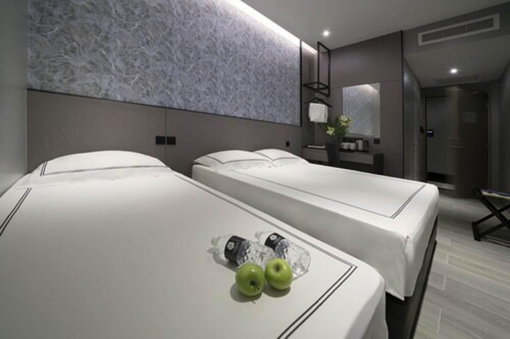 Hotel Classic By Venue Singapore Exterior photo